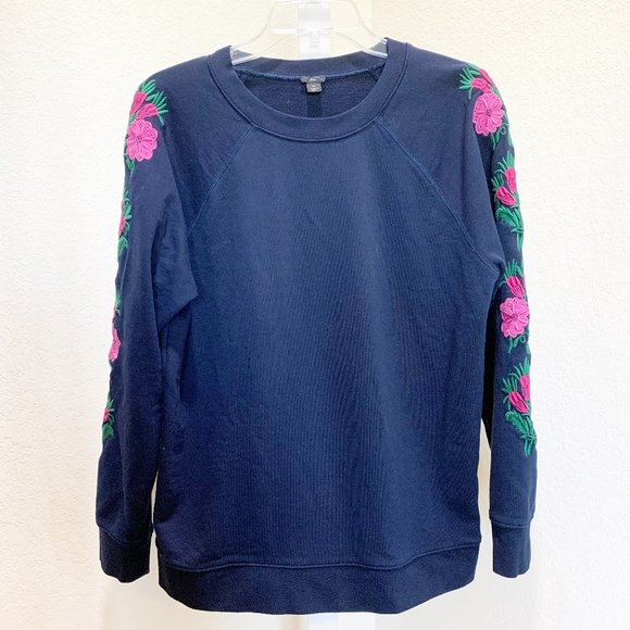J. Crew | Tops | Black Label J Crew Embroidered Sleeve ...
